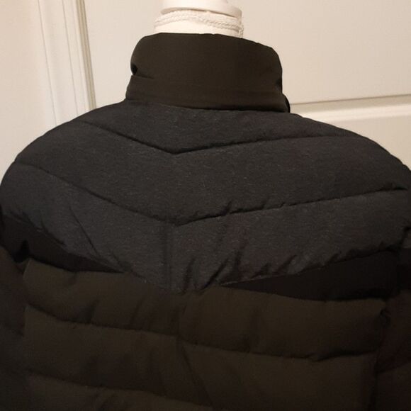 Outdoor Black and Gray Puffer Jacket - Picture 6 of 15